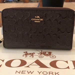 🍂🍂 EUC Brown Coach Wallet/Wristlet 🍂🍂